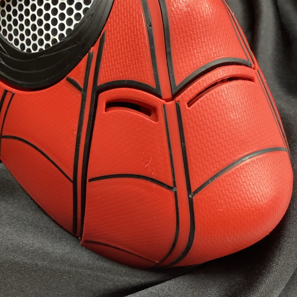 2016 Hasbro Marvel Hard Plastic Spider-Man Youth Halloween Mask - Picture 8 of 10
